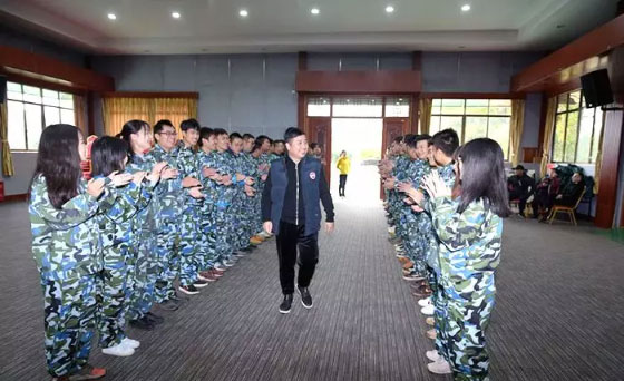 團建活動(dòng) | 凝心聚力，我們是一家人！